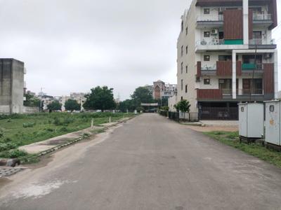 Image of 250 Sq.ft Residential Plot / Land for sale in Sector 76, Faridabad for Rs. 40000000