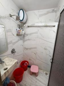 Bathroom Image of 600 Sq.ft 1 BHK Apartment / Flat for sale in Thane West Thane for Rs. 7800000