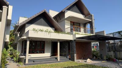 Image of 4500 Sq.ft 4 BHK Independent House for sale in Kakkanad, Kochi for Rs. 37500000