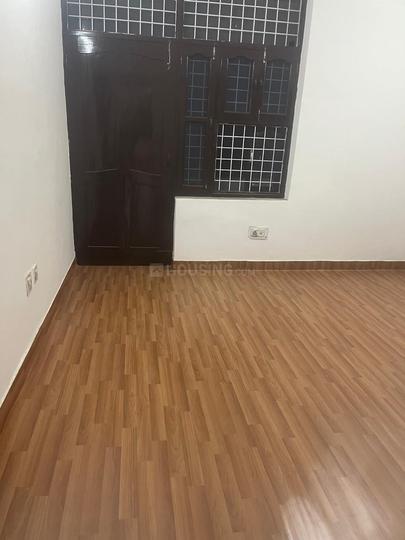Sector 40 Bedroom 1