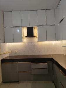 Kitchen Image of 950 Sq.ft 2 BHK Apartment / Flat for rent in Tejas Greenberry Signatures, Vrindavan Yojana Lucknow for Rs. 20000