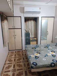 Bedroom Image of 950 Sq.ft 3 BHK Apartment / Flat for sale in Bhakti Nagar Rajkot for Rs. 6000000