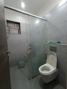 Bathroom Image of 2500 Sq.ft 5 BHK Independent House for rent in Bhayli Vadodara for Rs. 75000