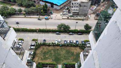 Balcony Image of 2950 Sq.ft 4 BHK Apartment / Flat for sale in Indosam 75, Sector 75 Noida for Rs. 44500000