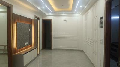 Living Room Image of 950 Sq.ft 2 BHK Apartment / Flat for sale in Sector 110 Noida for Rs. 3400000