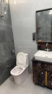 Bathroom Image of 1800 Sq.ft 3 BHK Apartment / Flat for rent in Sector 46 Chandigarh for Rs. 40000