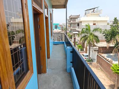 Balcony Image of 900 Sq.ft 2 BHK Builder Floor for rent in Shyam Nagar Kanpur for Rs. 6000