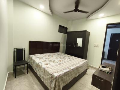 Bedroom Image of 1350 Sq.ft 3 BHK Builder Floor for rent in Mansarover Garden New Delhi for Rs. 40000