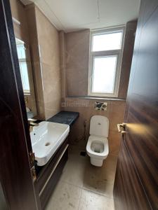 Image of 1680 Sq.ft 3 BHK Builder Floor for rent in Smartworld Orchard, Sector 61, Gurgaon for Rs. 57000