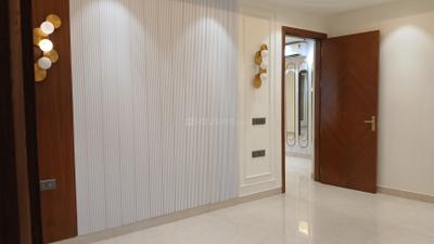 Bedroom Image of 2450 Sq.ft 4 BHK Builder Floor for sale in Ansal Versalia Phase A1, Sector 67 Gurgaon for Rs. 25000000