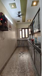 Kitchen Image of 1503 Sq.ft 3 BHK Builder Floor for rent in Paschim Vihar New Delhi for Rs. 37000