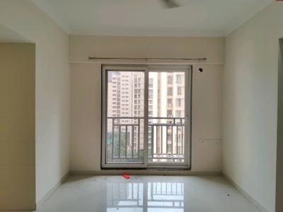 Living Room Image of 590 Sq.ft 1 BHK Apartment / Flat for rent in Hiranandani Estate Thane for Rs. 25000