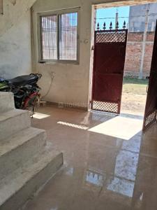 Image of 550 Sq.ft 1.5 BHK Builder Floor for rent in Sarojini Nagar, Lucknow for Rs. 7000