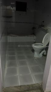 Bathroom Image of 1200 Sq.ft 1 BHK Builder Floor for rent in Hiran Magri Udaipur for Rs. 9000