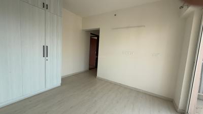 Bedroom Image of 2100 Sq.ft 4 BHK Apartment / Flat for sale in Shapoorji Pallonji JoyVille, Sector 102 Gurgaon for Rs. 32000000