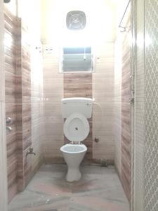 Common Bathroom Image of 850 Sq.ft 2 BHK Apartment / Flat for rent in Lake Town Kolkata for Rs. 19000