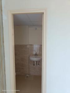 Bathroom Image of 840 Sq.ft 2 BHK Apartment / Flat for sale in Wave Dream Homes, Wave City Ghaziabad for Rs. 6600000