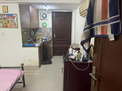 Bedroom Image of 560 Sq.ft 1 BHK Builder Floor for rent in Swaraj Homes RWA A Block Malviya Nagar, Malviya Nagar New Delhi for Rs. 23000