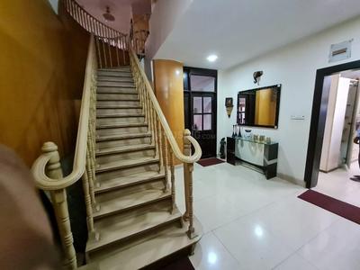 Hall Image of 7000 Sq.ft 7 BHK Duplex for sale in Park Street Area Kolkata for Rs. 120000000