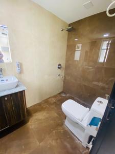 Bathroom Image of Urbanroomz  in DLF Phase 5, Gurgaon
