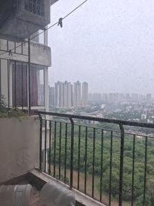 Living Room Image of 750 Sq.ft 2 BHK Apartment / Flat for rent in Jaypee Aman, Aurangabad Noida for Rs. 18000
