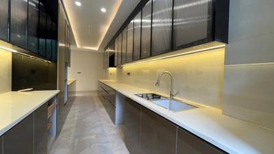 Kitchen Image of 3200 Sq.ft 4 BHK Builder Floor for sale in Today Blossoms II, Sector 51 Gurgaon for Rs. 39500000