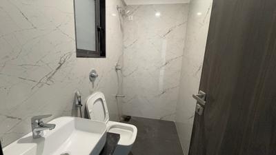 Image of 800 Sq.ft 2 BHK Apartment / Flat for rent in DLH Leo Tower, Andheri West, Mumbai for Rs. 100000