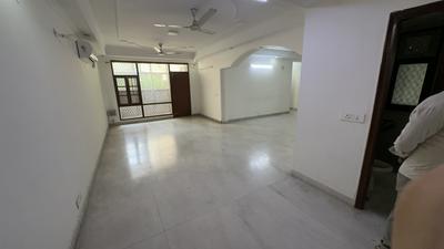 Living Room Image of 4200 Sq.ft 4 BHK Apartment / Flat for sale in CGHS Sheeba Apartment, Sector 28 Gurgaon for Rs. 45500000