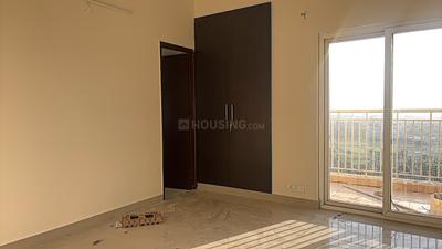 Bedroom Image of 1520 Sq.ft 3 BHK Apartment / Flat for rent in Paramount Emotions, Noida Extension Greater Noida for Rs. 26000