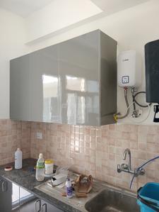 Kitchen Image of 1700 Sq.ft 3.5 BHK Apartment / Flat for sale in Amrapali Crystal Homes Phase 1, Sector 76 Noida for Rs. 23000000