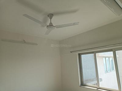 Bedroom Image of 533 Sq.ft 1 BHK Apartment / Flat for rent in Omkar Signet, Malad East Mumbai for Rs. 45000