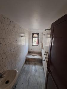 Bathroom Image of 1150 Sq.ft 3 BHK Independent House for rent in Ward 41 Siliguri for Rs. 13000