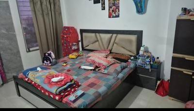 Bedroom Image of 880 Sq.ft 2 BHK Apartment / Flat for sale in Majestique Nest, Fursungi Pune for Rs. 6000000