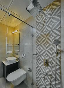 Bathroom Image of 2000 Sq.ft 3 BHK Apartment / Flat for rent in Panjim Goa for Rs. 150000