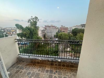 Balcony Image of 800 Sq.ft 1 BHK Builder Floor for rent in Chhattarpur New Delhi for Rs. 18000