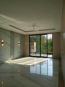 Bedroom Image of 9000 Sq.ft 5 BHK Builder Floor for sale in Vasant Vihar New Delhi for Rs. 380000000