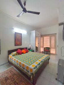 Bedroom Image of 400 Sq.ft 1 RK Builder Floor for rent in Defence Colony New Delhi for Rs. 35000