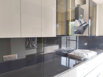 Kitchen Image of 800 Sq.ft 2 BHK Apartment / Flat for sale in Signature Global Prime, Sector 63 Gurgaon for Rs. 11000000