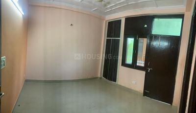 Bedroom Image of 720 Sq.ft 2 BHK Apartment / Flat for sale in Maidan Garhi New Delhi for Rs. 3500000