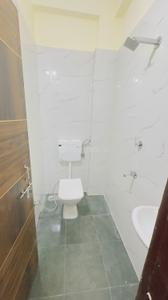 Bathroom Image of 566 Sq.ft 1 RK Builder Floor for rent in Vishnu Puri Colony Indore for Rs. 8500