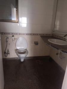 Bedroom Four Image of 3200 Sq.ft 4 BHK Apartment / Flat for sale in BREDCO Viceroy Park, Kandivali East Mumbai for Rs. 110000000