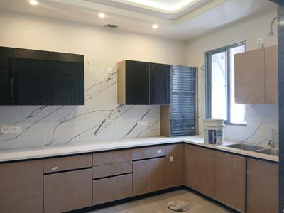 Kitchen Image of 1800 Sq.ft 3 BHK Builder Floor for sale in Paschim Vihar New Delhi for Rs. 36000000