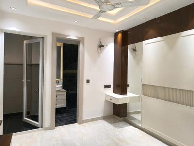 Bedroom Image of 1600 Sq.ft 3 BHK Builder Floor for sale in Vaishali Ghaziabad for Rs. 18500000