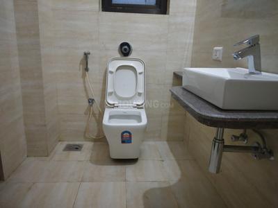 Bathroom Image of 1401 Sq.ft 3 BHK Apartment / Flat for sale in Rivali Park Wintergreen, Borivali East Mumbai for Rs. 46000000