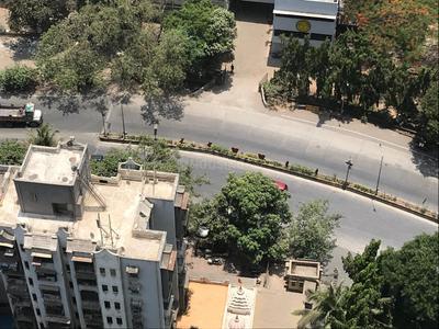 Image of 800 Sq.ft 2.5 BHK Apartment / Flat for sale in The Atmosphere Phase 1, Mulund West, Mumbai for Rs. 25000000