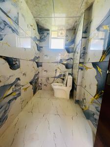 Bathroom Image of 990 Sq.ft 2 BHK Apartment / Flat for sale in Jagatpura Jaipur for Rs. 4000000