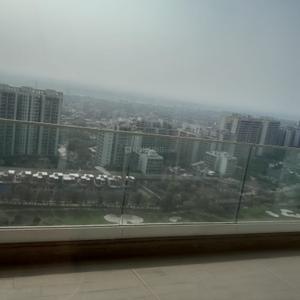 Balcony Image of 3900 Sq.ft 4 BHK Apartment / Flat for sale in Sector 128 Noida for Rs. 82500000