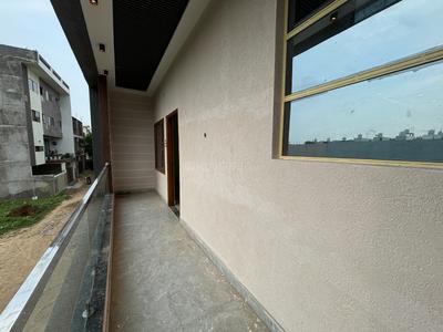 Balcony Image of 2240 Sq.ft 5 BHK Independent House for sale in Chitaipur Varanasi for Rs. 15500000