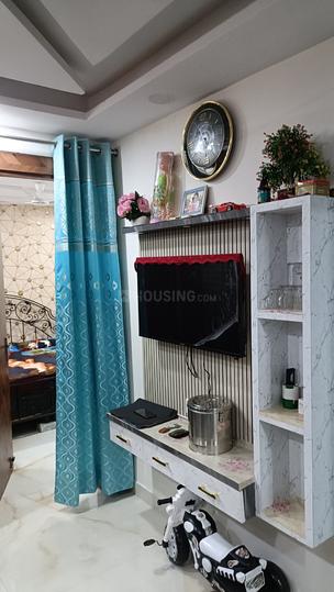 Block F, Laxmi Nagar Main Image 1