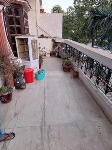Balcony Image of 3000 Sq.ft 4.5 BHK Independent House for rent in Sector 61 Noida for Rs. 60000
